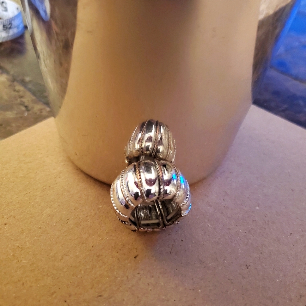 5/25 Silver Circular Fashion Stretch Statement Ring